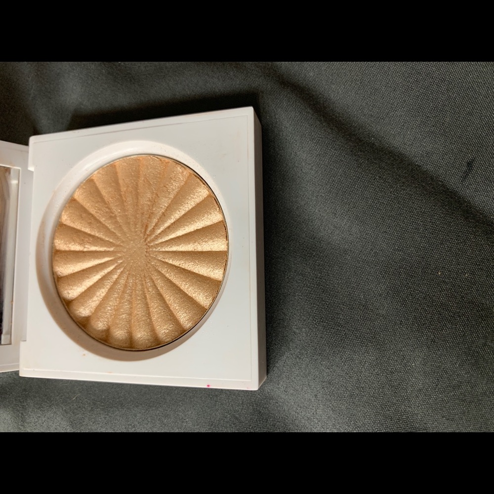 OFRA highlighter